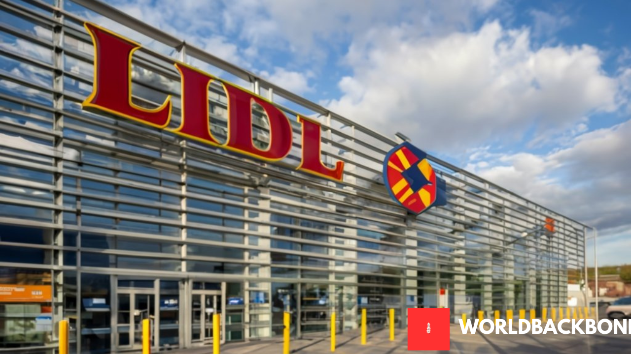 Lidl GB Boosts Pay for 26,000 Hourly Workers