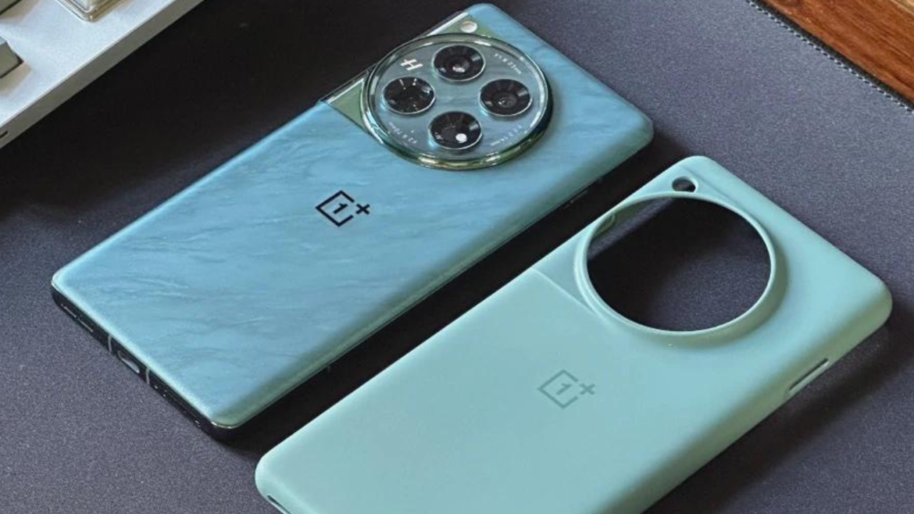 OnePlus offers a snug-fitting silicon case in the box

